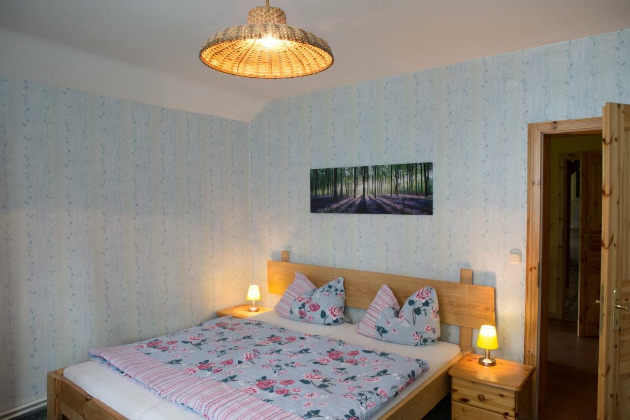 Reit- Und Bauernhof Klaucke Apartment Trebel ภายนอก รูปภาพ